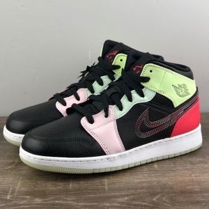 NEW Air Jordan 1 MID Glow In The Dark